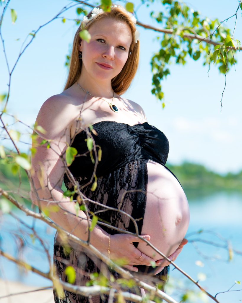Babybauchfotos, Leipzig, Newborn, Babybauch-Shooting, Bump, Baby belly, Schwarz-Weiß-Fotos, vor Ort, am See,